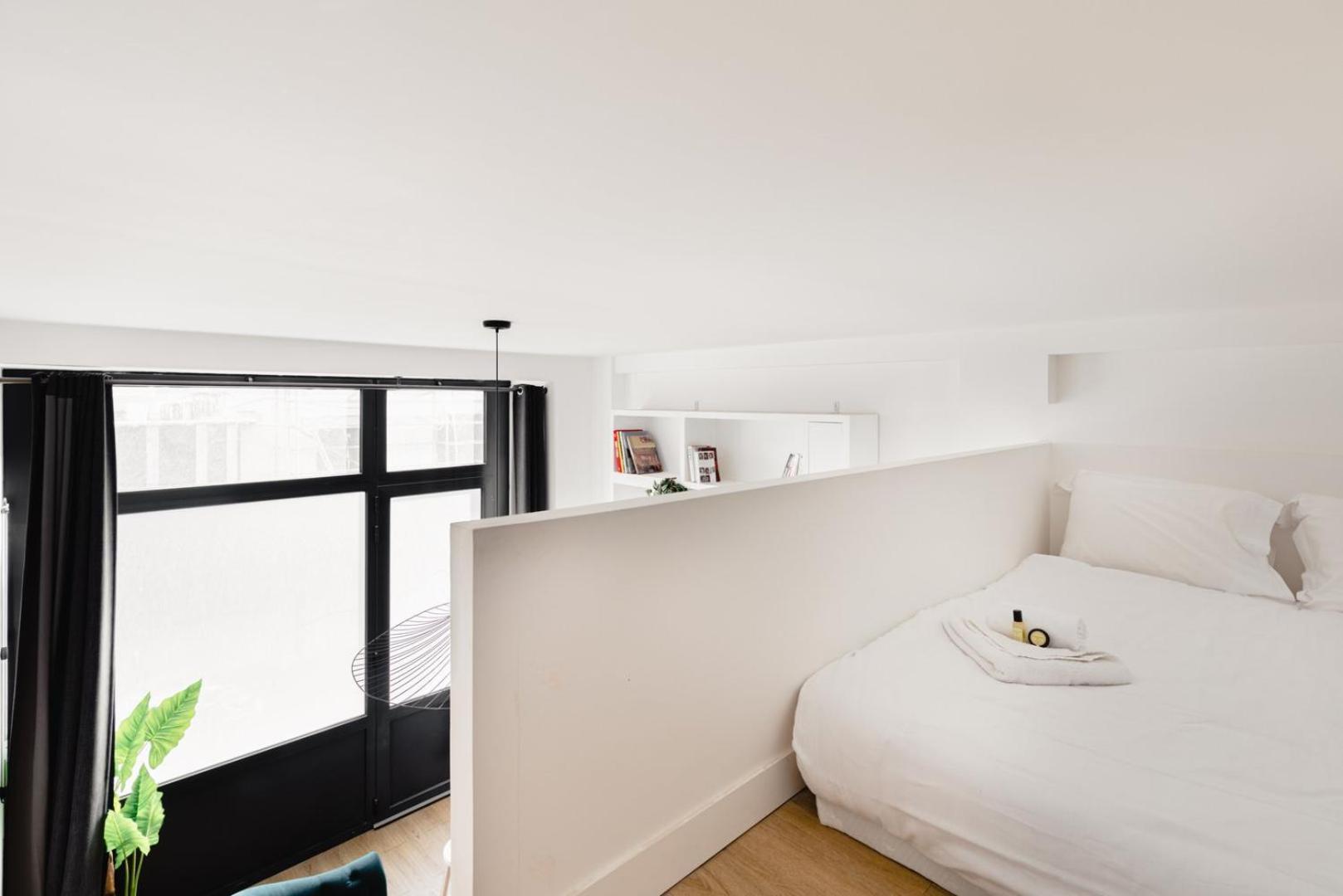 Disponible - Paris - All Equipped Duplex - From 1 To 6 Guests Экстерьер фото
