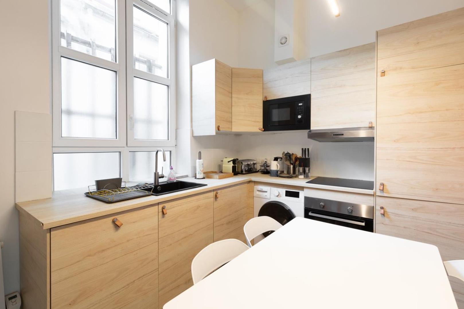 Disponible - Paris - All Equipped Duplex - From 1 To 6 Guests Экстерьер фото